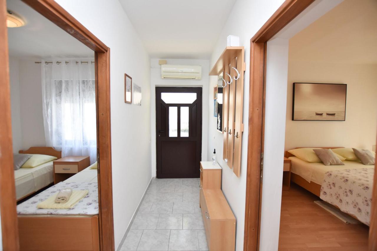 Tonja Apartment Primosten