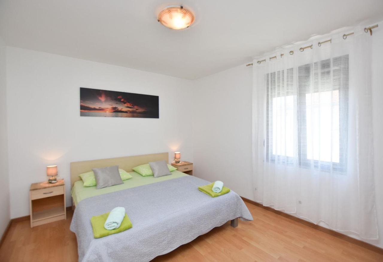 Apartment Tonja *