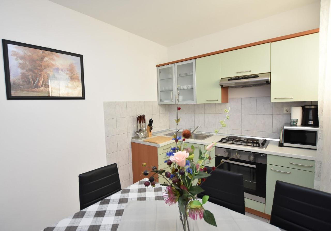 Tonja Apartment *