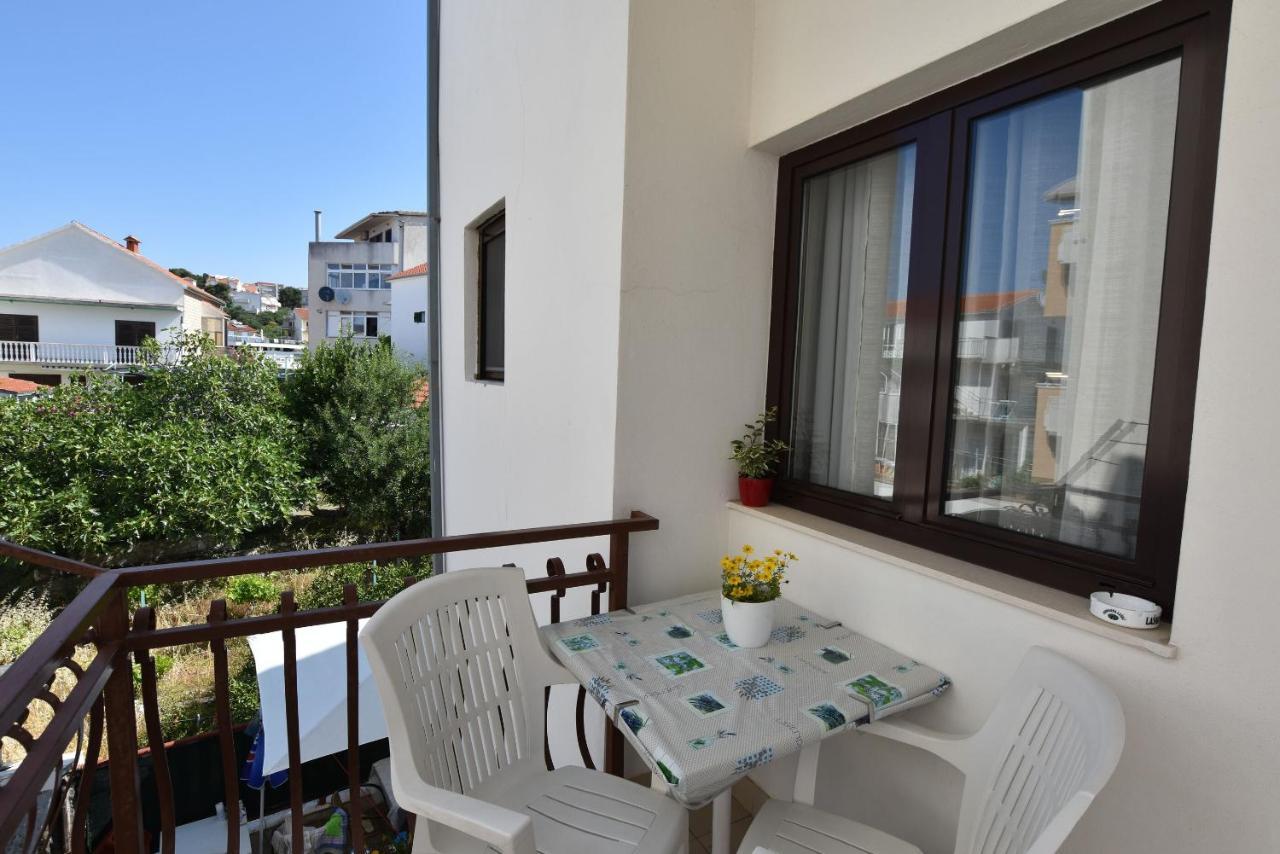 Tonja Apartment Primosten