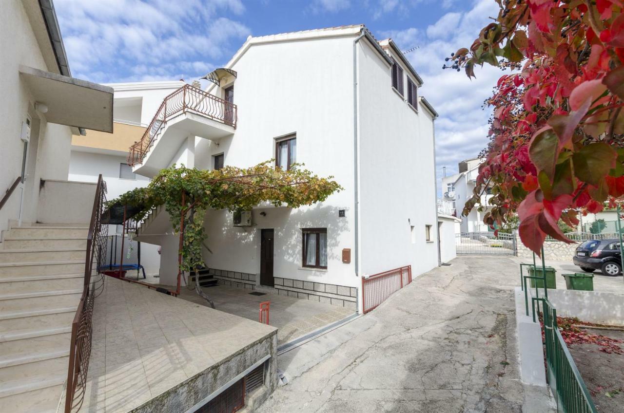 Apartment Tonja