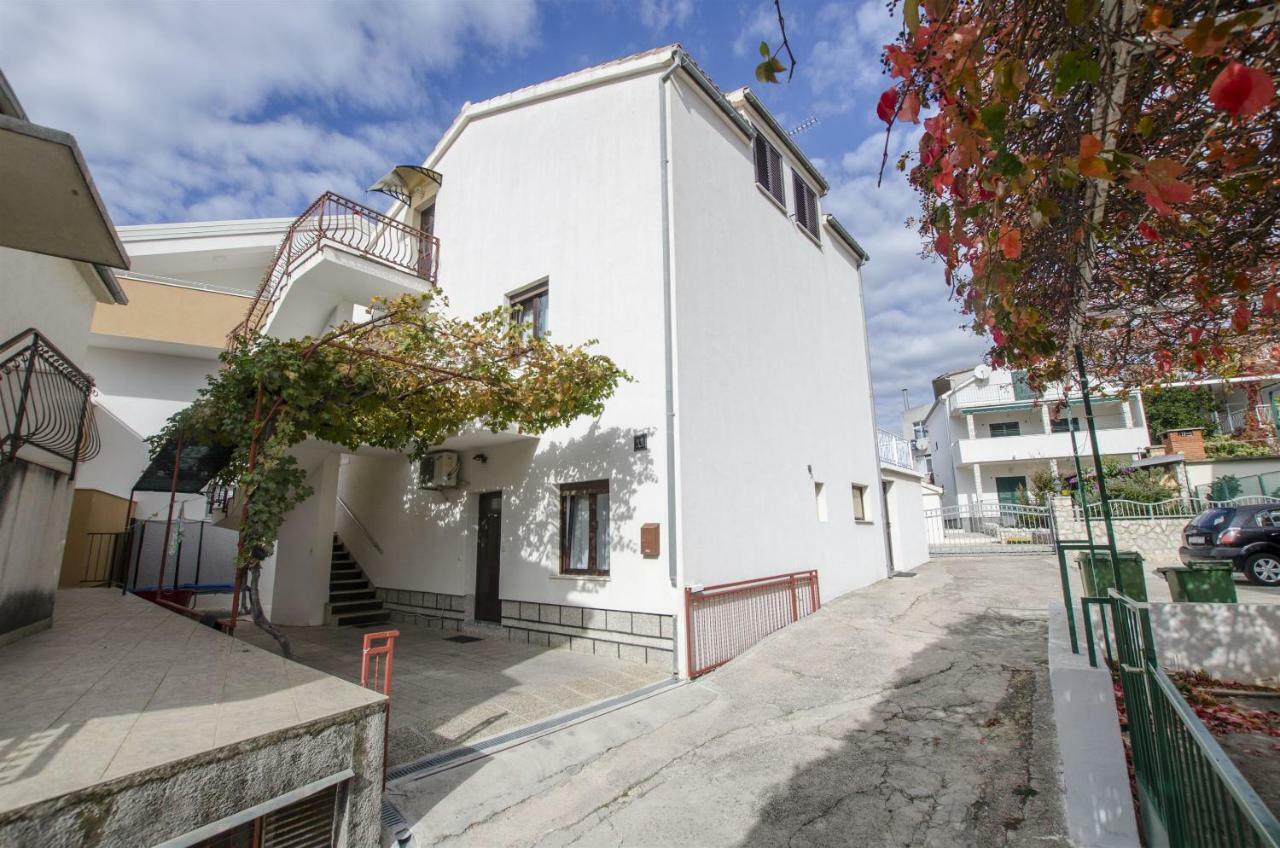 Tonja Apartment Primosten